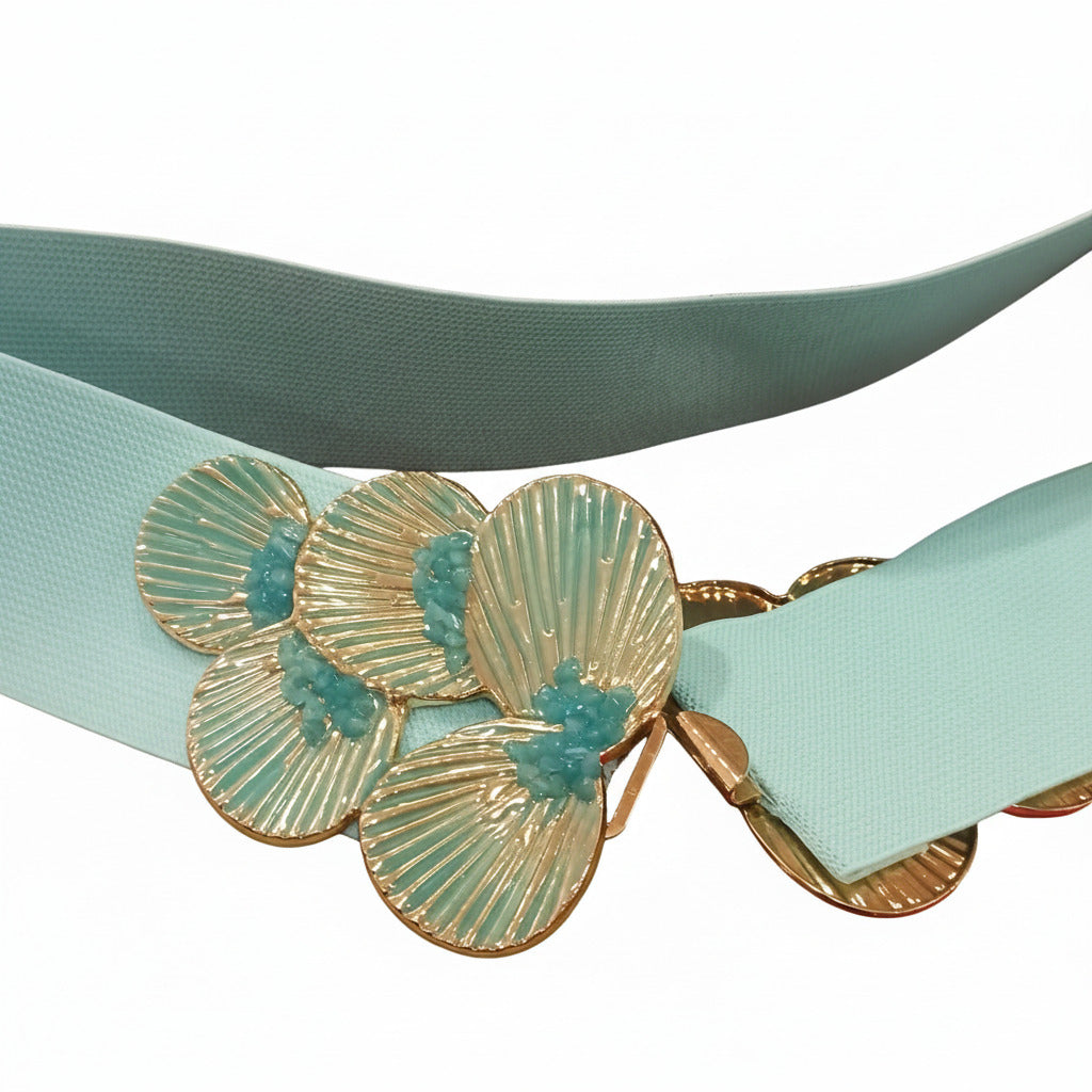 detalleCinturón de Fiesta para Invitada Ancho Azul Celeste con Pétalos