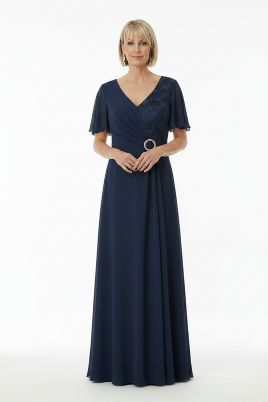 vestido de fiesta largo con escote pico con encaje y brillos y falda de vuelo azul marino