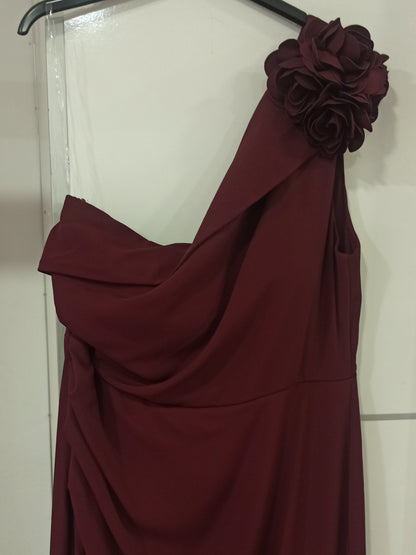 Vestido de Fiesta Lismore-Escote Asimétrico Silueta Semiajustada