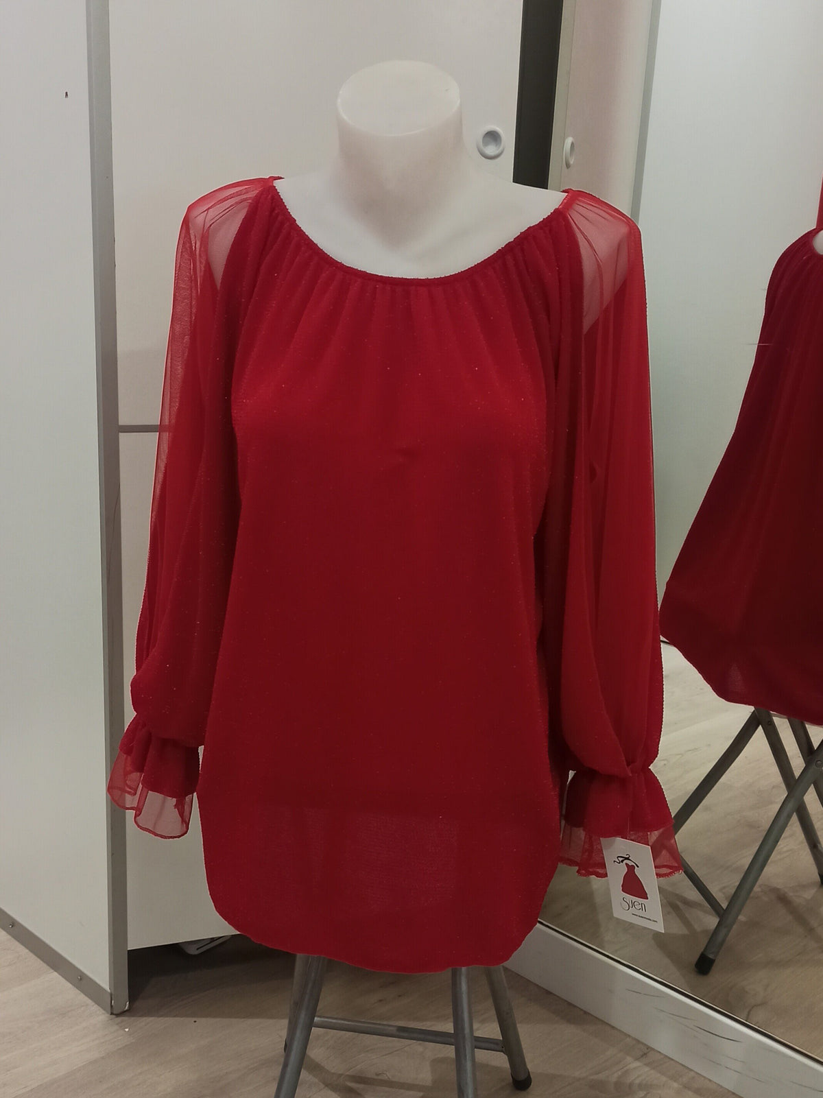 Blusa con Brillos y Mangas Transparentes Rojo 42 44
