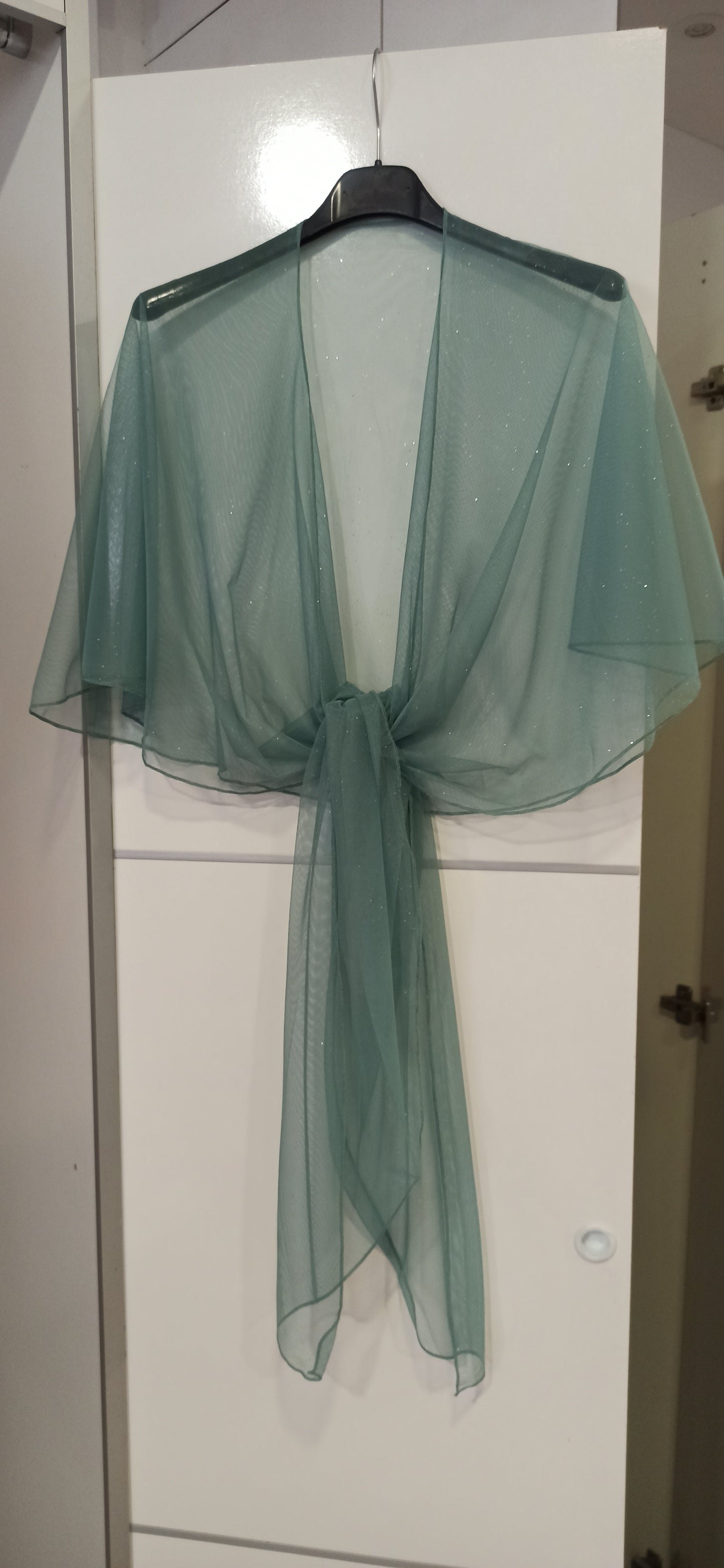 capa chal para vestidos de fiesta con brillos verde agua
