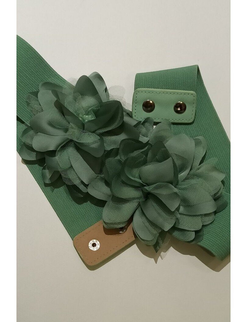 Cinturón de fiesta verde con flores