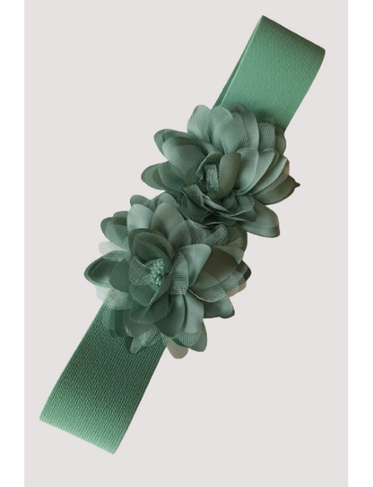 Cinturón de fiesta verde con flores