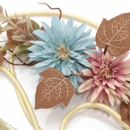 Cinturón de Flores con Borlas Doradas