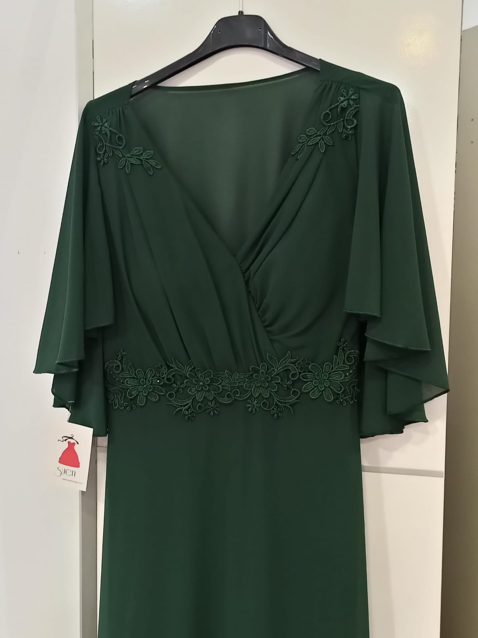Vestido Largo de Fiesta Liria-con Capa y Encaje