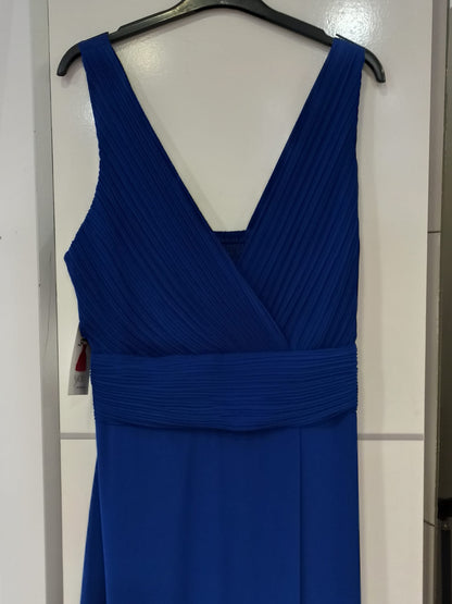 Vestido de Fiesta Largo Jaipur-Talla Grande con Escote pico y Abertura en la Falda