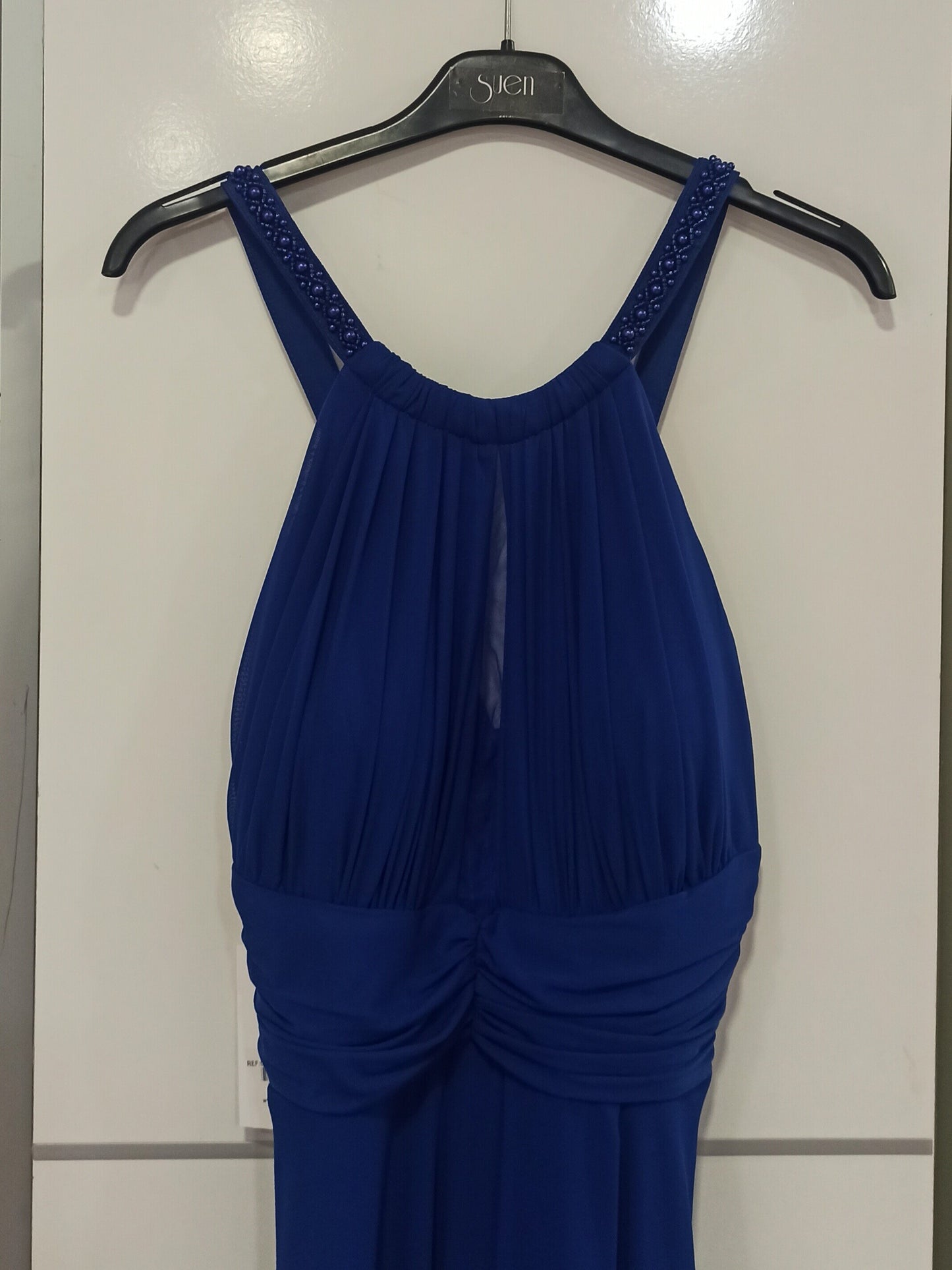 Vestido Largo Fiesta Pisa - Escote Halter con Pedrería y Abertura