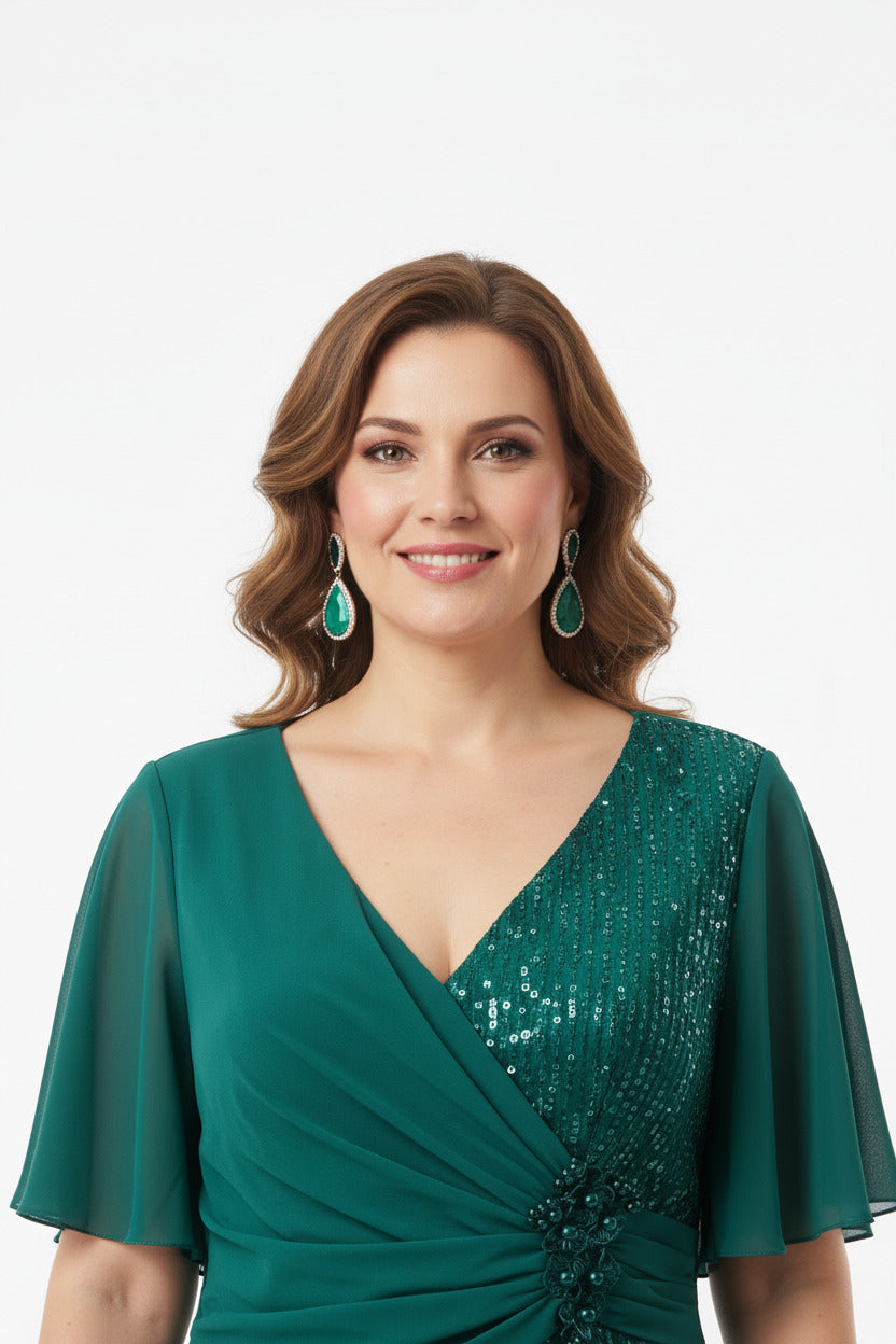 escote vestido de madrina largo verde con lentejuelas