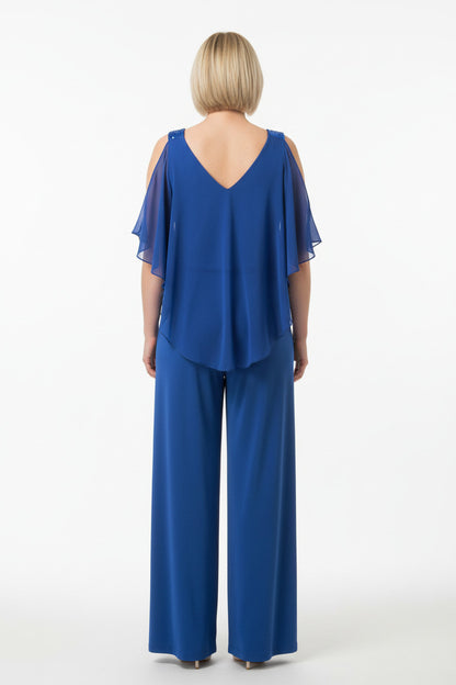 espalda mono elegante con capa de tul y tirantes de lentejuelas azul