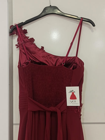 Vestido de Fiesta Corto Jumilla - Escote Asimétrico con Flores de Encaje