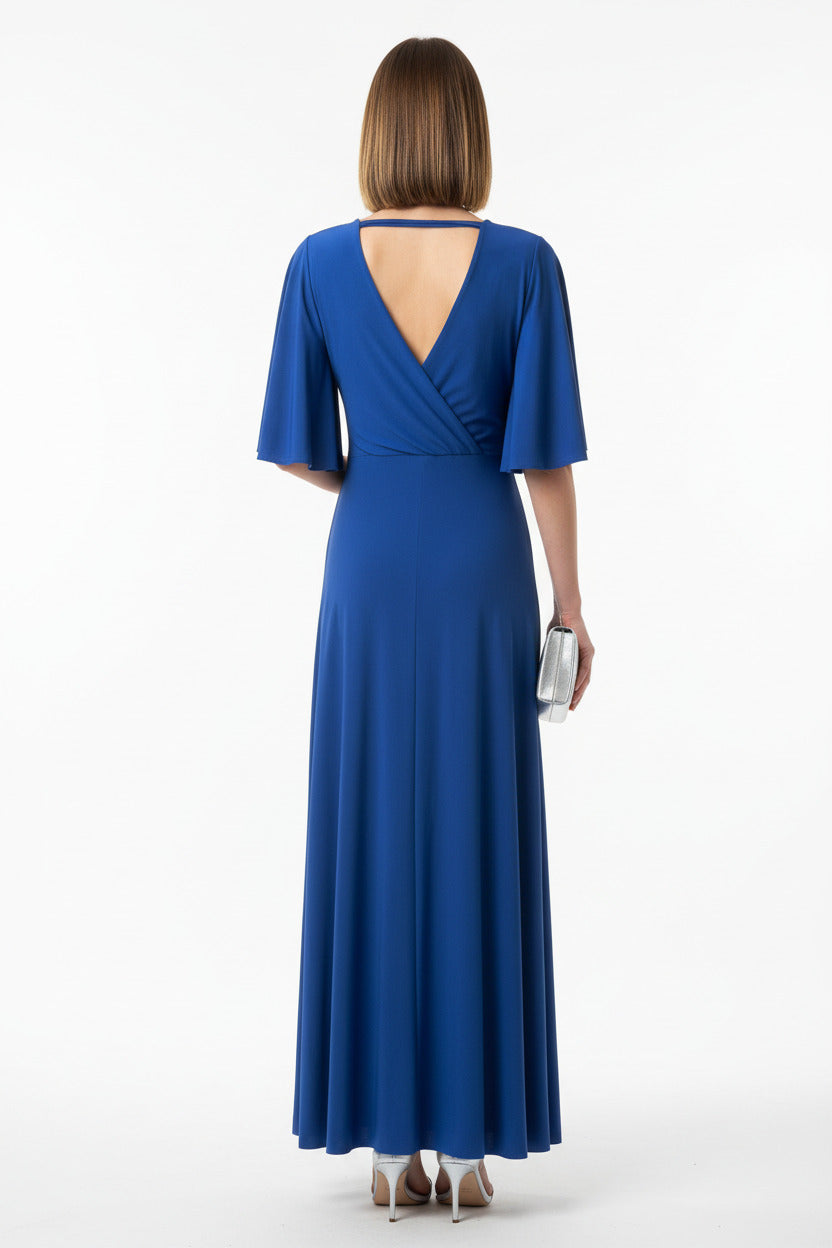 espalda escote vestido de fiesta largo azul con manga corta y nudo cruzado en el escote 