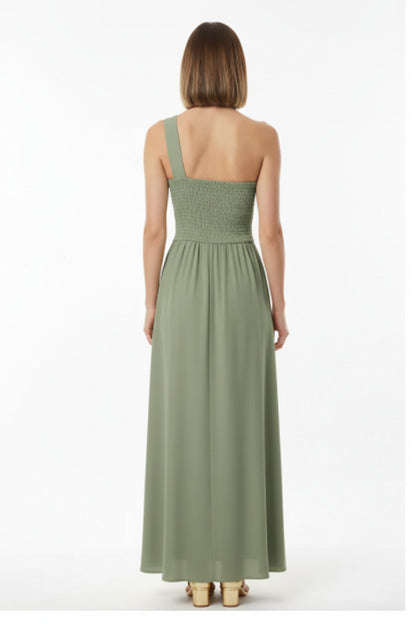 espalda vestido escote asimétrico largo de fiesta verde oliva