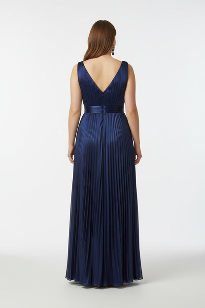 espalda vestido fiesta largo azul marino plisado de satén