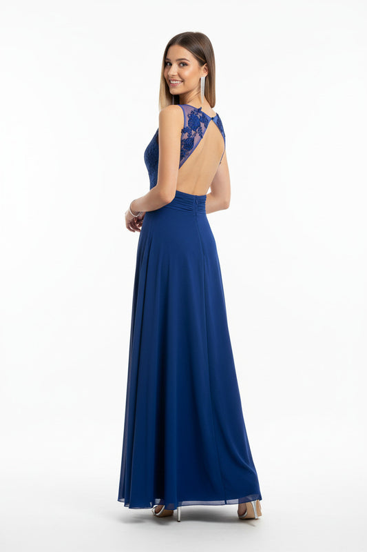 detalle vestido de fiesta largo azul con espalda descubierta con encaje