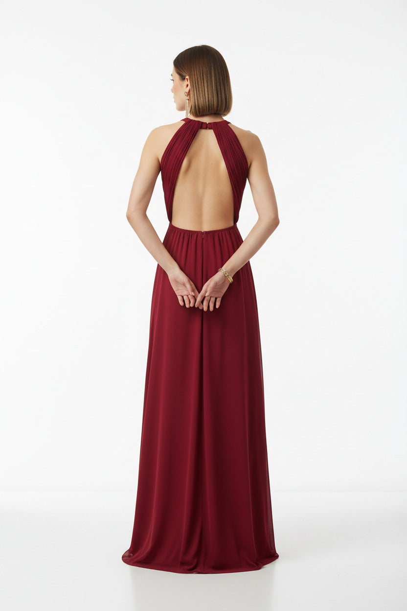 espalda vestido de fiesta largo escote halter y espalda abierta color ciruela