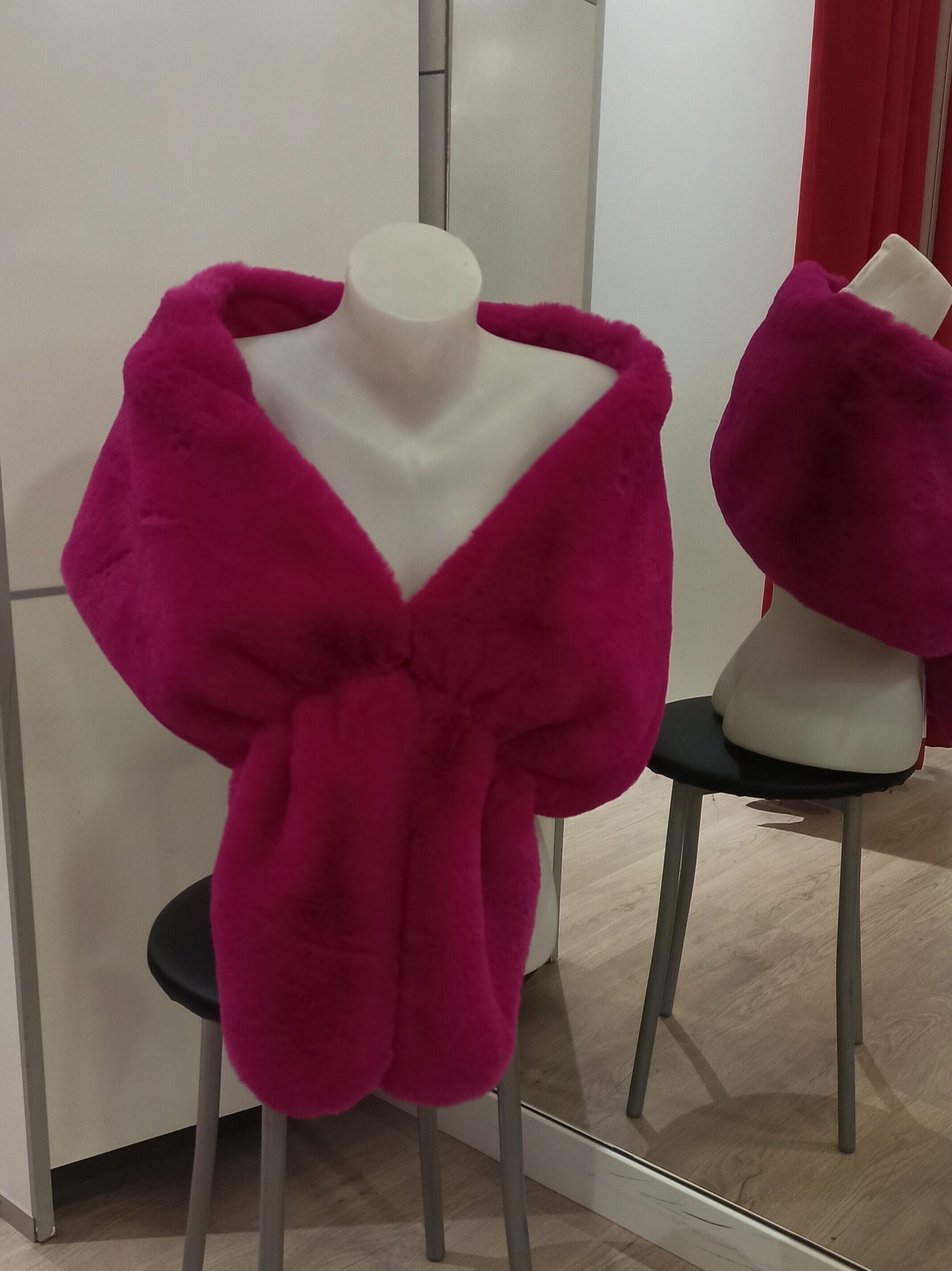 Estola de pelo Magenta U (36 38)