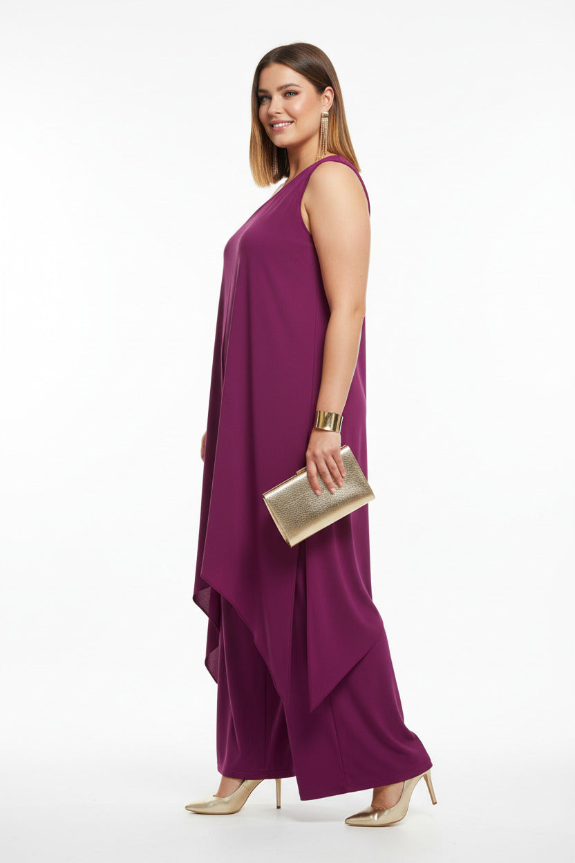 lateral mono para invitada con escote asimétrico tipo capa burganvilla