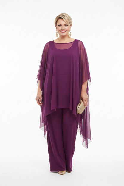  mono para invitada talla grande con capa magenta