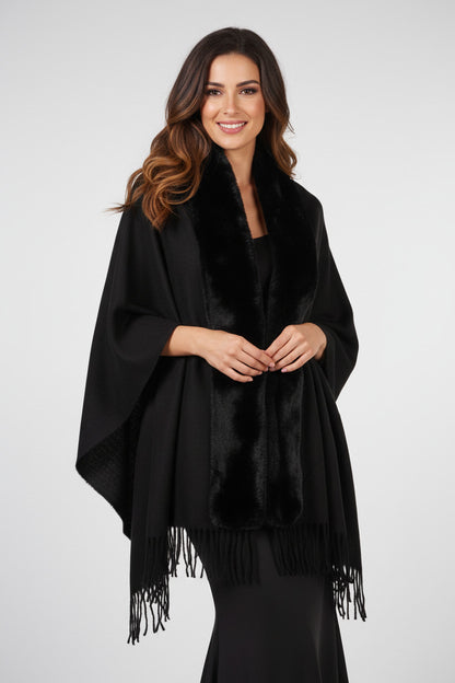 Pashmina negra con cuello de pelo
