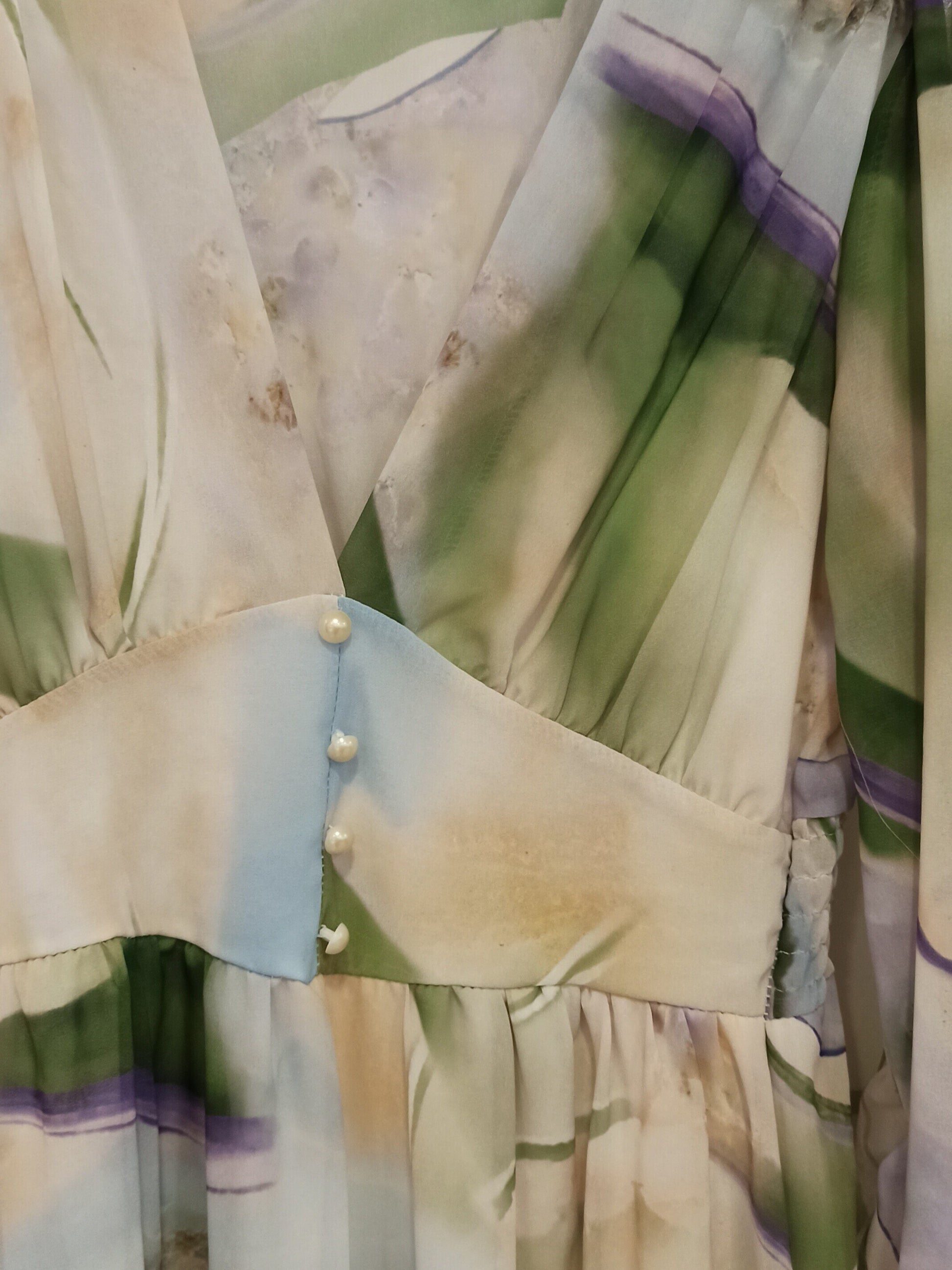 Vestido de Fiesta Corto Skopie - Estampado Floral con Manga Larga