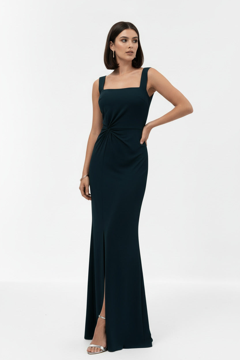 Vestido de Fiesta Ajustado Monrovia - Manga Capa y Tirantes Anchos