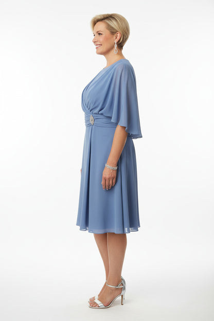 vestido de ceremonia corto elegante  celeste vista lateral