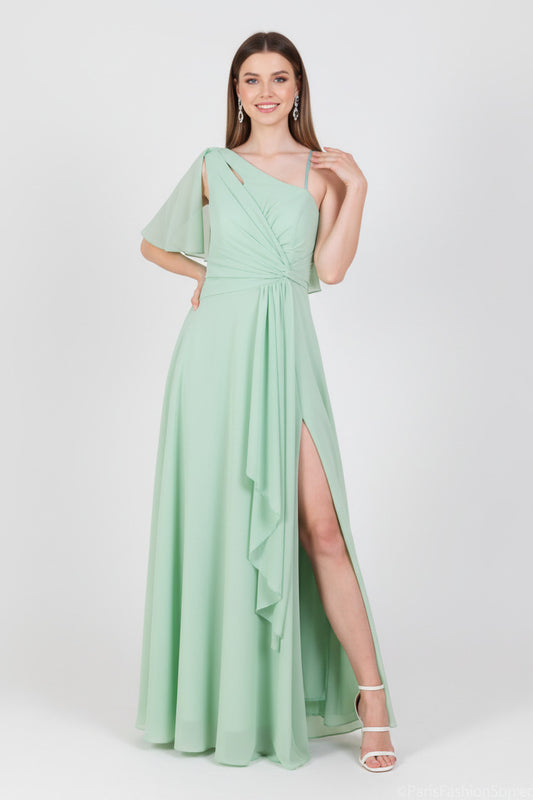 vestido de fiesta largo para invitada  con escote asimétrico verde agua