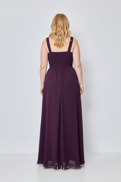 Vestido Jaipur morado espalda fondo blanco zapatos plata