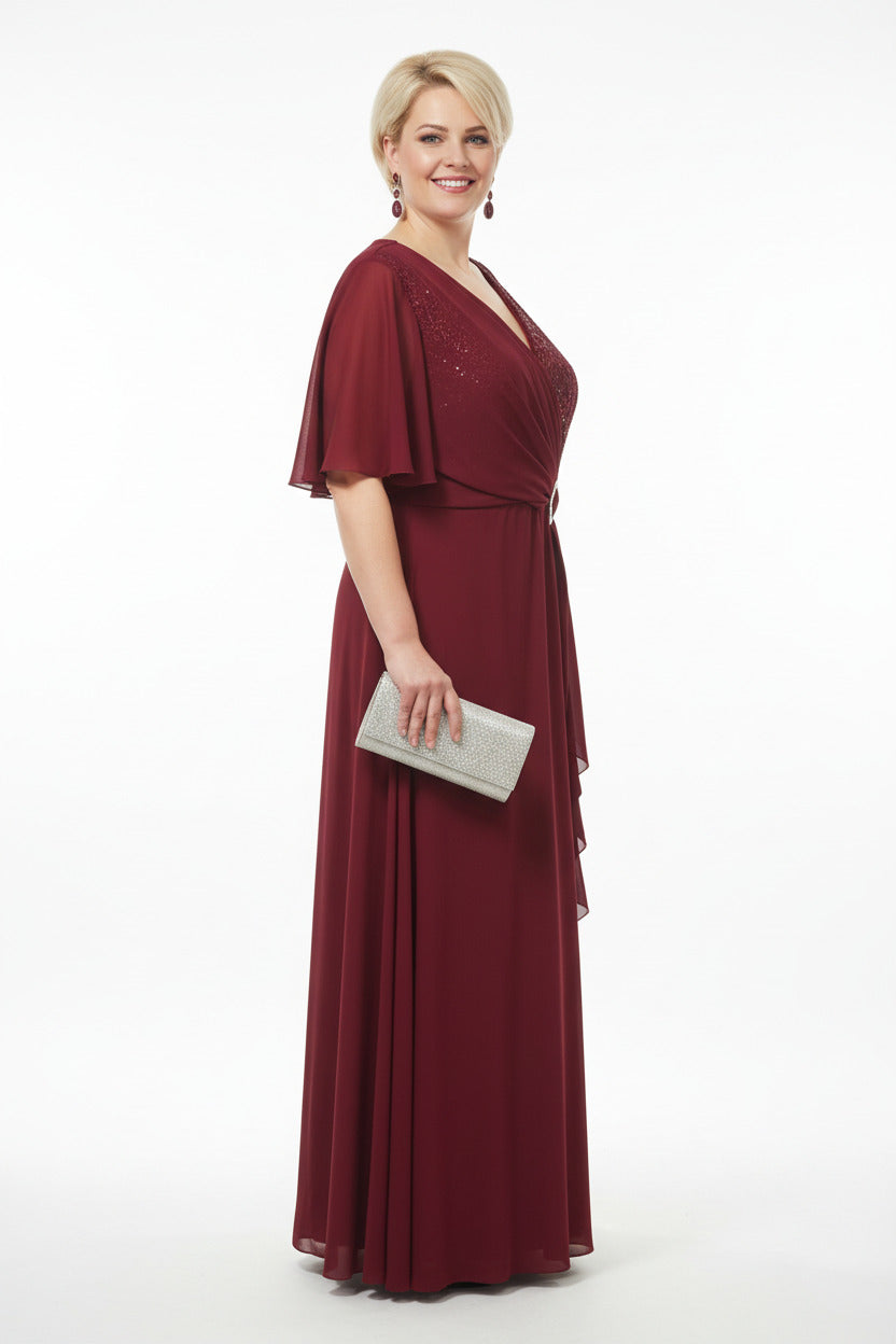 escote vestido para madrina largo con detalle de broche burdeos lateral