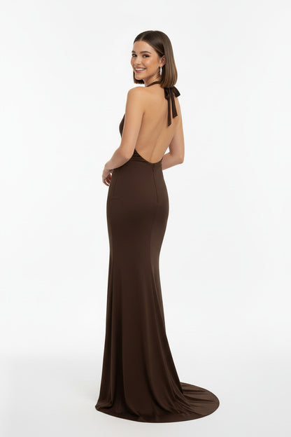 espalda vestido sirena cuello cascada marrón